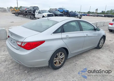 2013 Hyundai Sonata Gls z USA, uszkodzony, nr VIN 5NPEB4AC8DH541337
